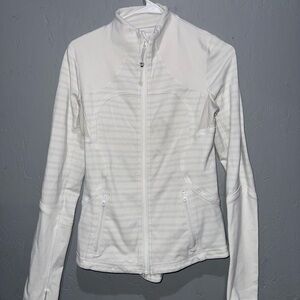 Lululemon Athletica White define